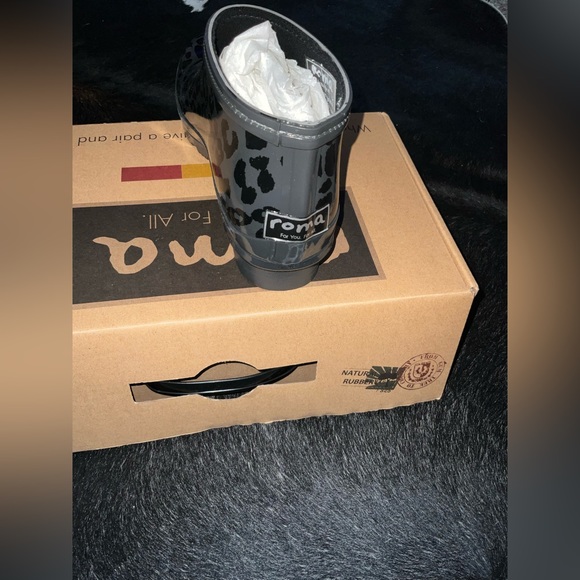 Women’s Roma ankle rain boots - Picture 4 of 4